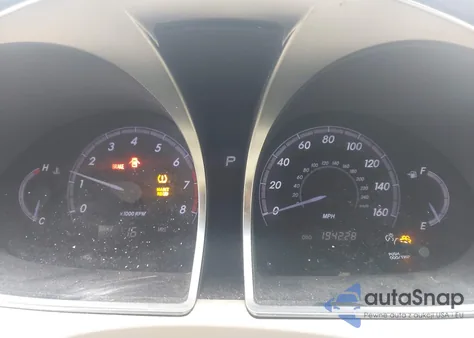 2011 Toyota Avalon Limited z USA, uszkodzony, nr VIN 4T1BK3DB1BU394518